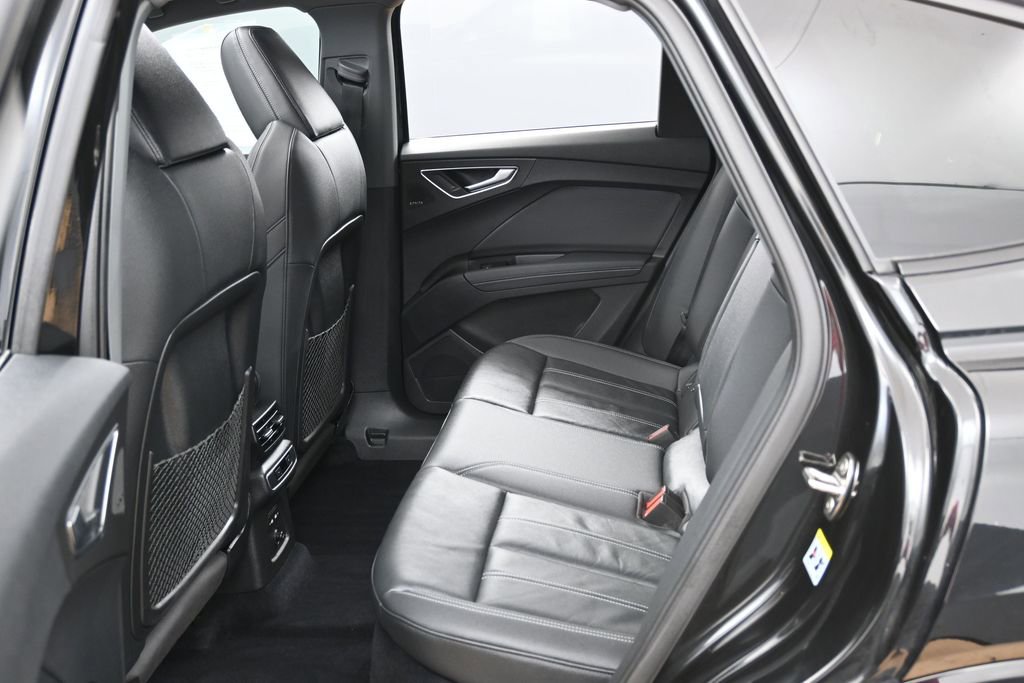 Used 2023 Audi Q4 e-tron Premium Plus w/ Premium Plus AWD/4WD image 35