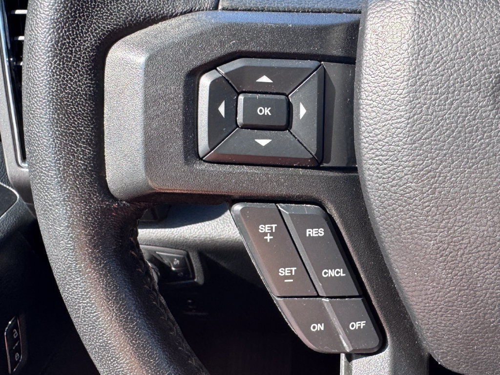 Used 2020 Ford F150 XLT w/ Equipment Group 302A Luxury AWD/4WD image 27