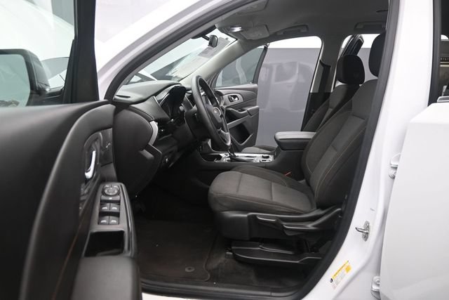 Used 2019 Chevrolet Traverse LS AWD/4WD image 10
