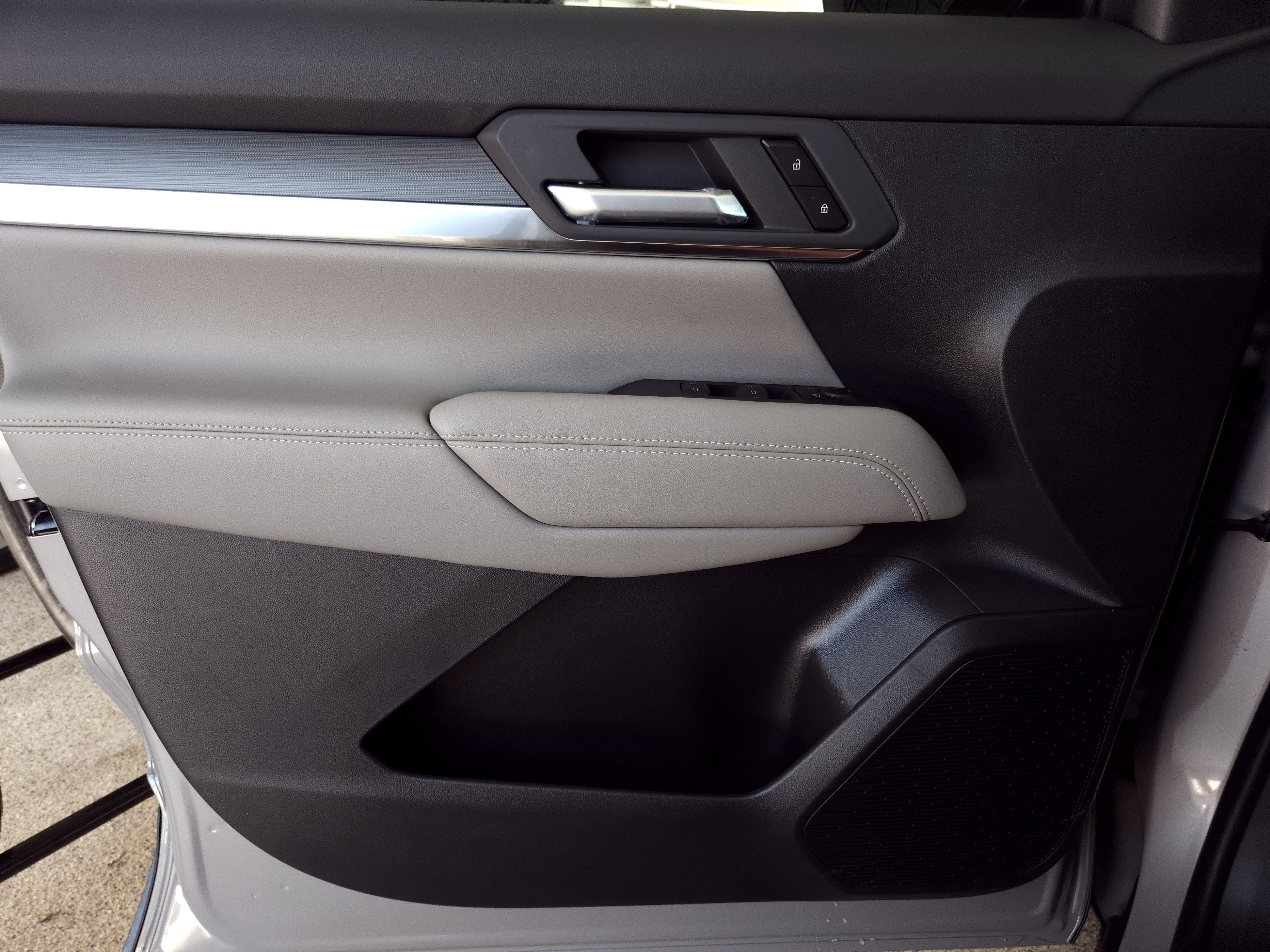 New 2026 GMC Terrain Elevation image 27