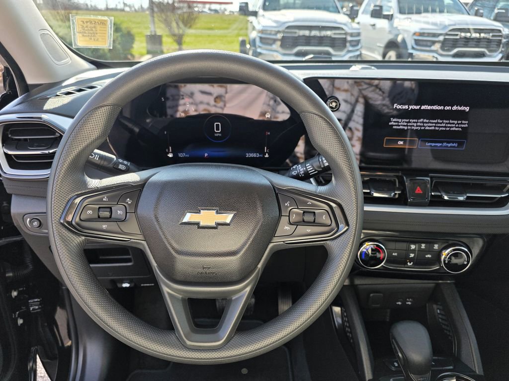 Used 2025 Chevrolet TrailBlazer LT image 15