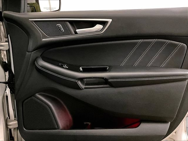 Used 2015 Ford Edge Sport w/ Equipment Group 401A AWD/4WD image 24