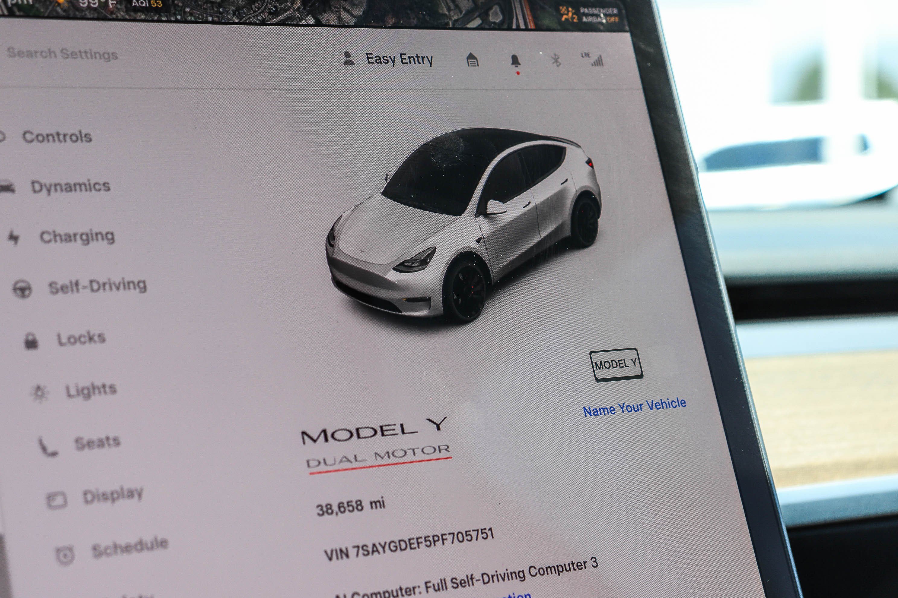 Used 2023 Tesla Model Y Performance AWD/4WD image 24