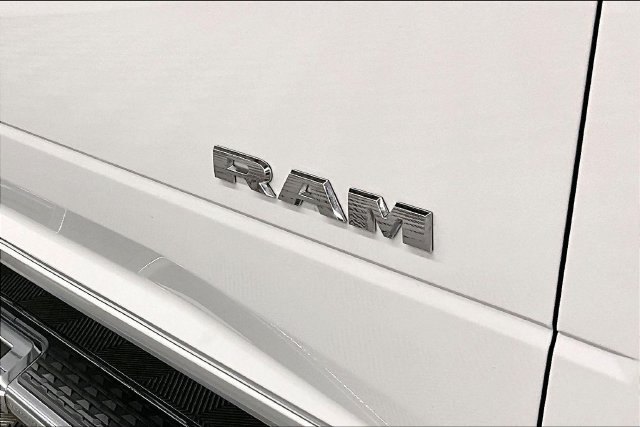Used 2024 RAM 3500 Big Horn AWD/4WD image 11