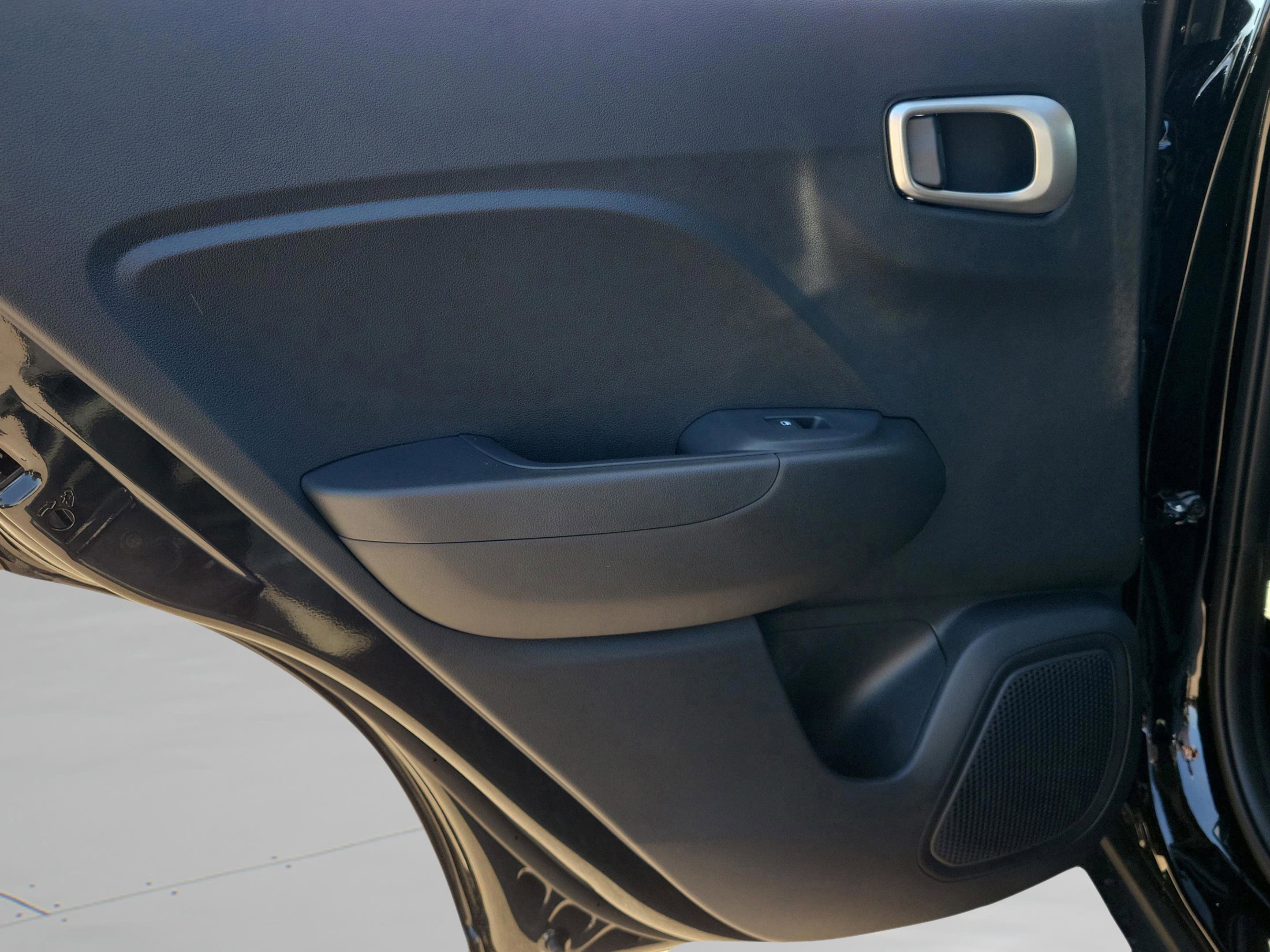 New 2026 Hyundai Venue SE image 14