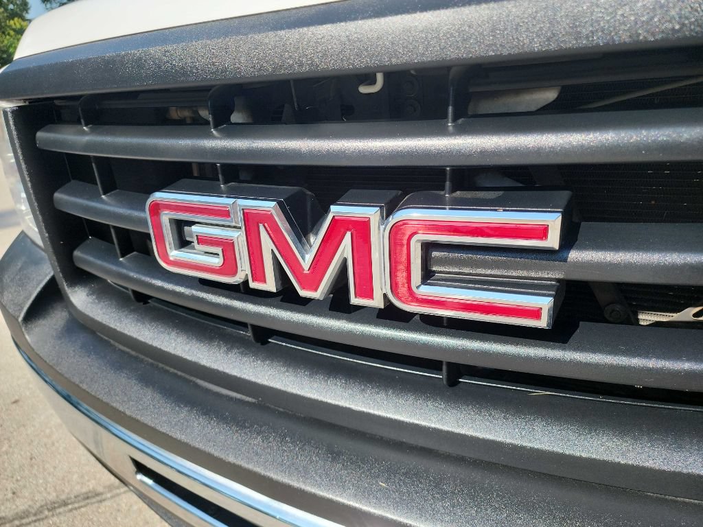 Used 2013 GMC Sierra 1500 W/T RWD image 3