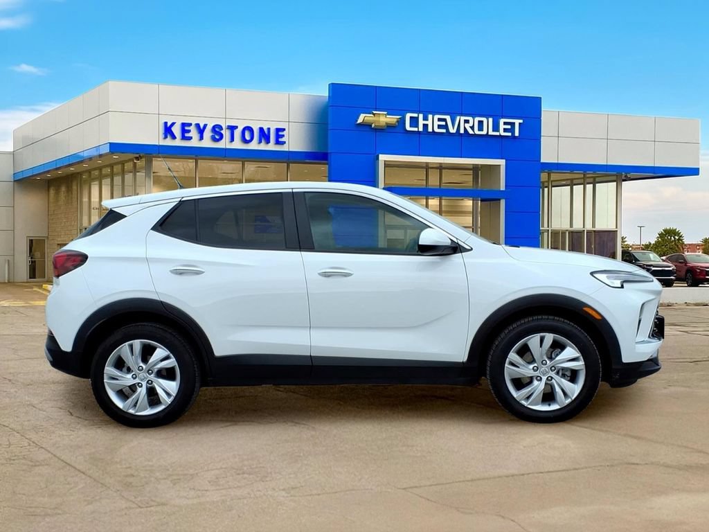 Used 2025 Buick Encore GX Preferred FWD image 8