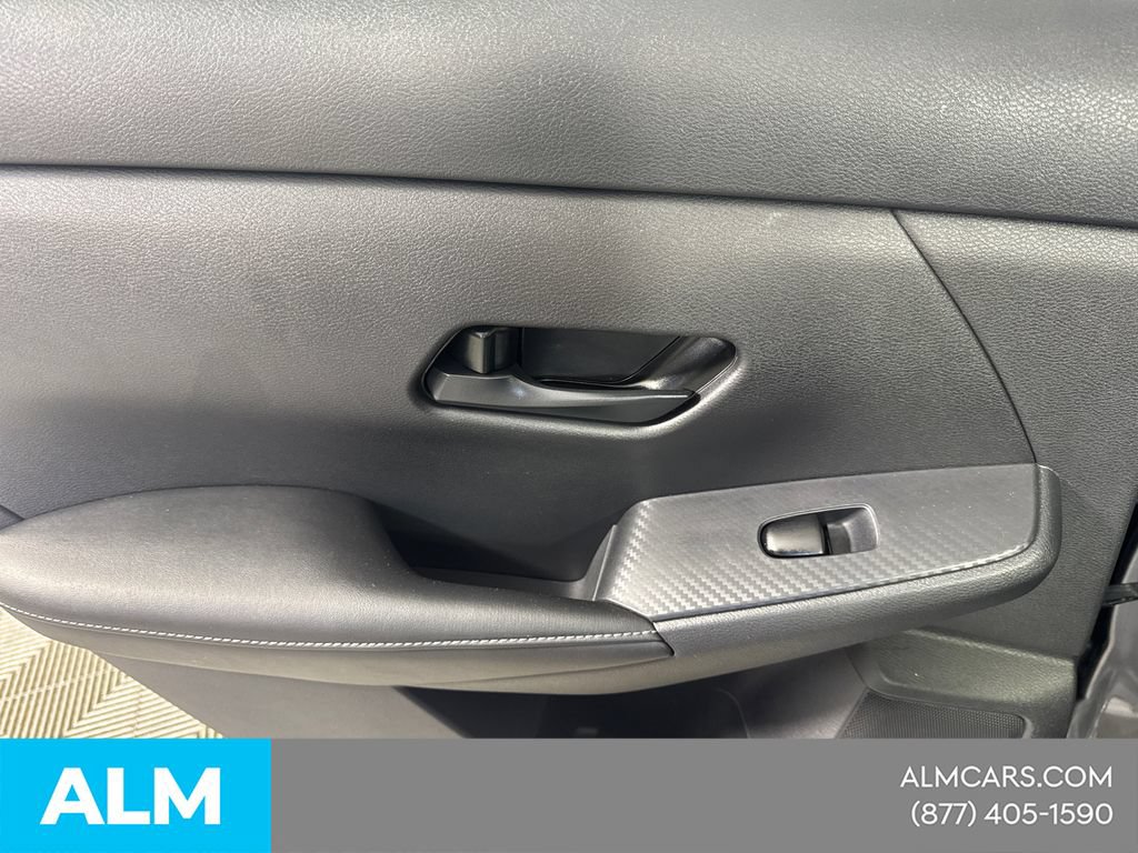 Used 2025 Nissan Sentra S FWD image 23
