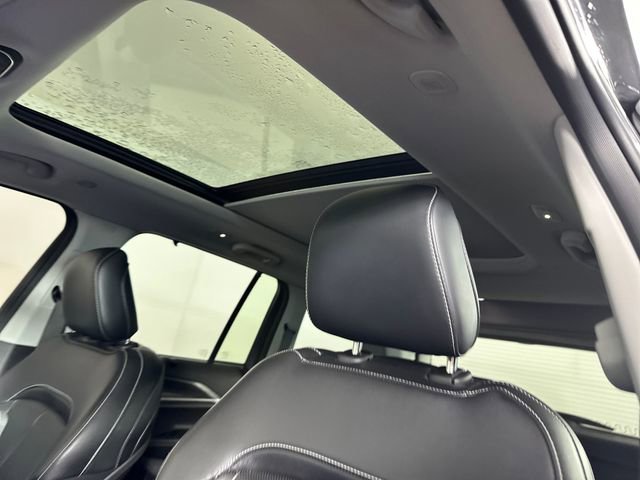 Used 2023 Jeep Grand Cherokee 30th Anniversary image 12