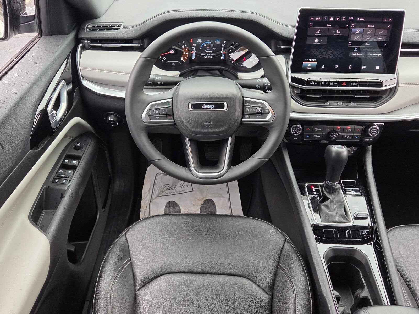 Used 2025 Jeep Compass Limited AWD/4WD image 7
