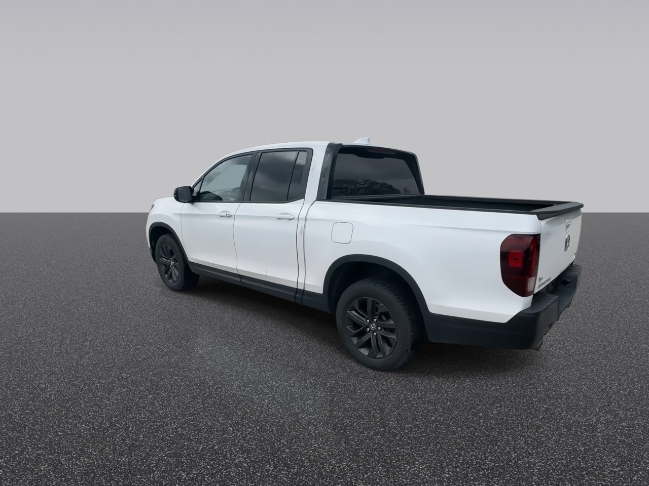 Used 2023 Honda Ridgeline Sport image 6