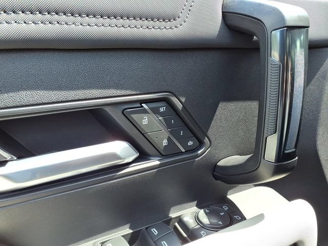 New 2026 GMC Hummer EV SUV AWD/4WD image 19