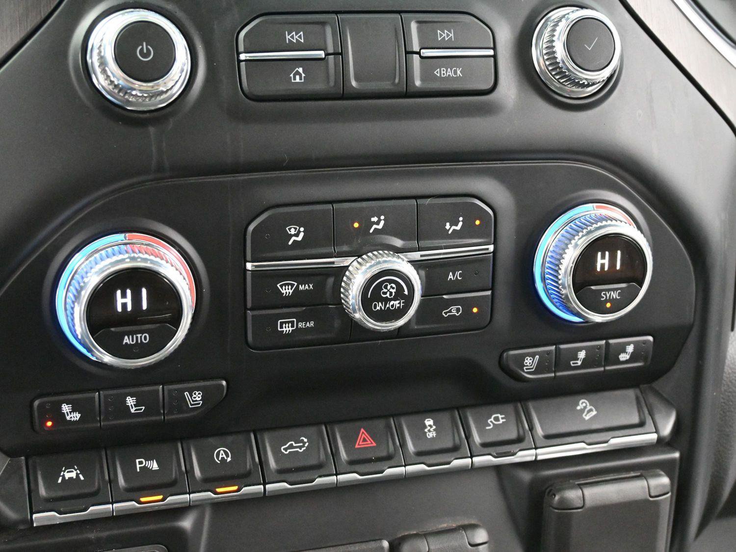 Used 2019 GMC Sierra 1500 AT4 w/ AT4 Premium Package image 23