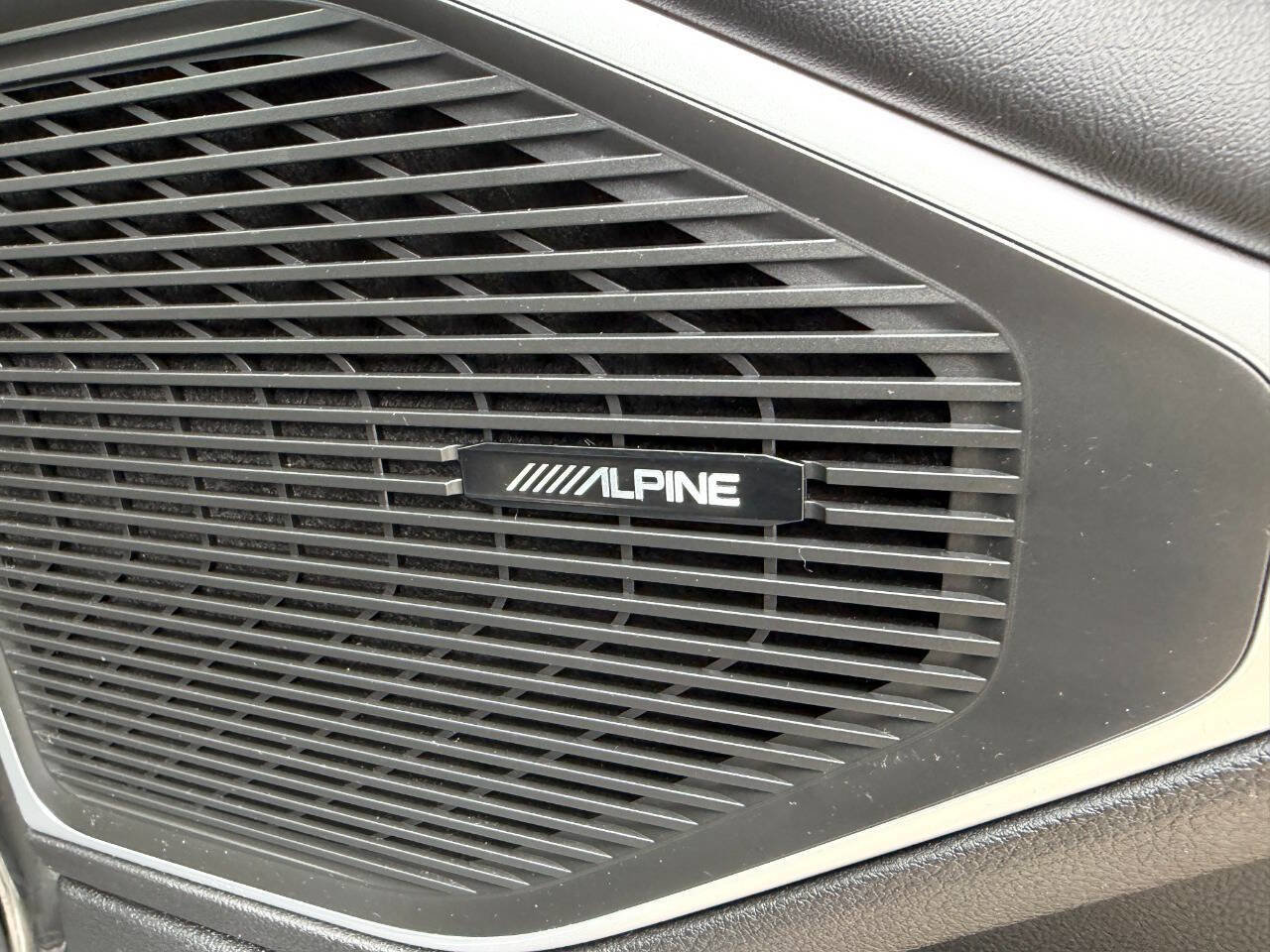 Used 2022 Jeep Wagoneer Series I image 12