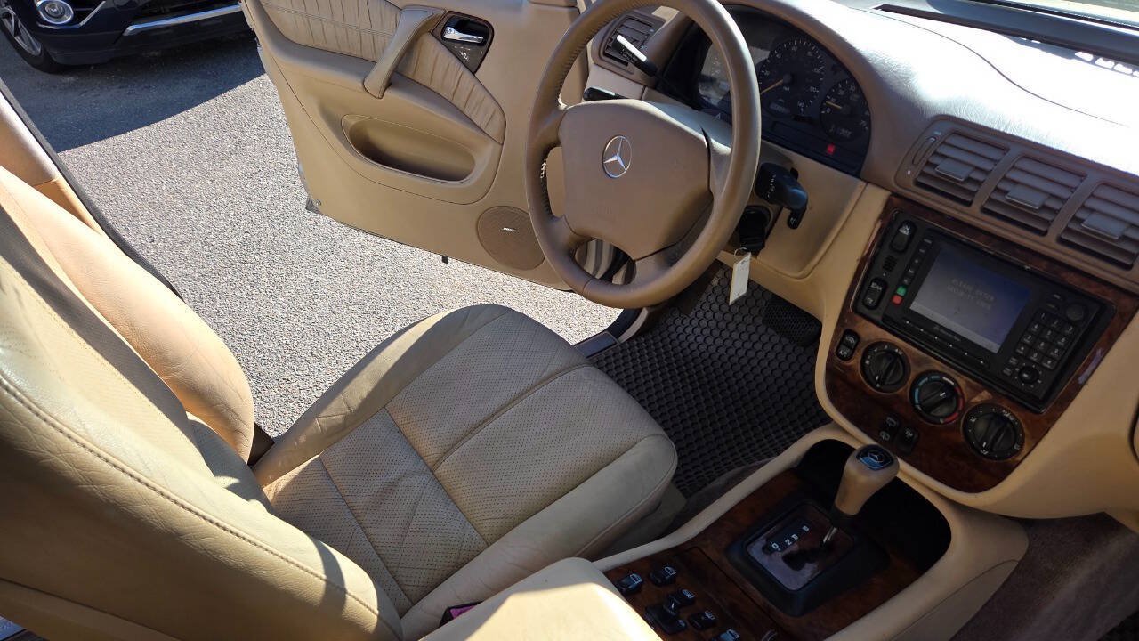 Used 2001 Mercedes-Benz ML 320 4MATIC image 47