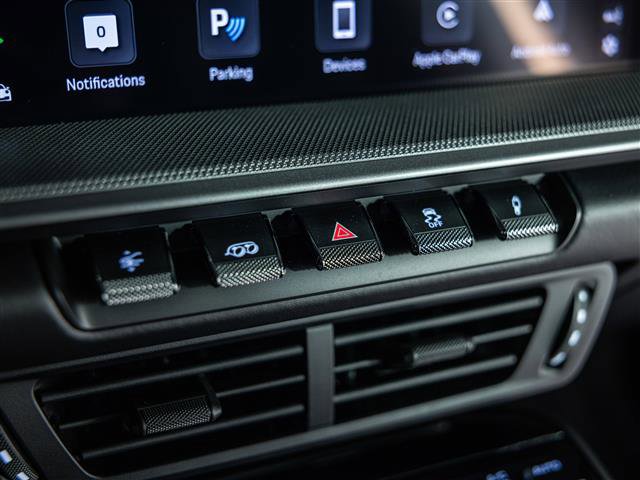 Used 2025 Porsche 911 Carrera image 26