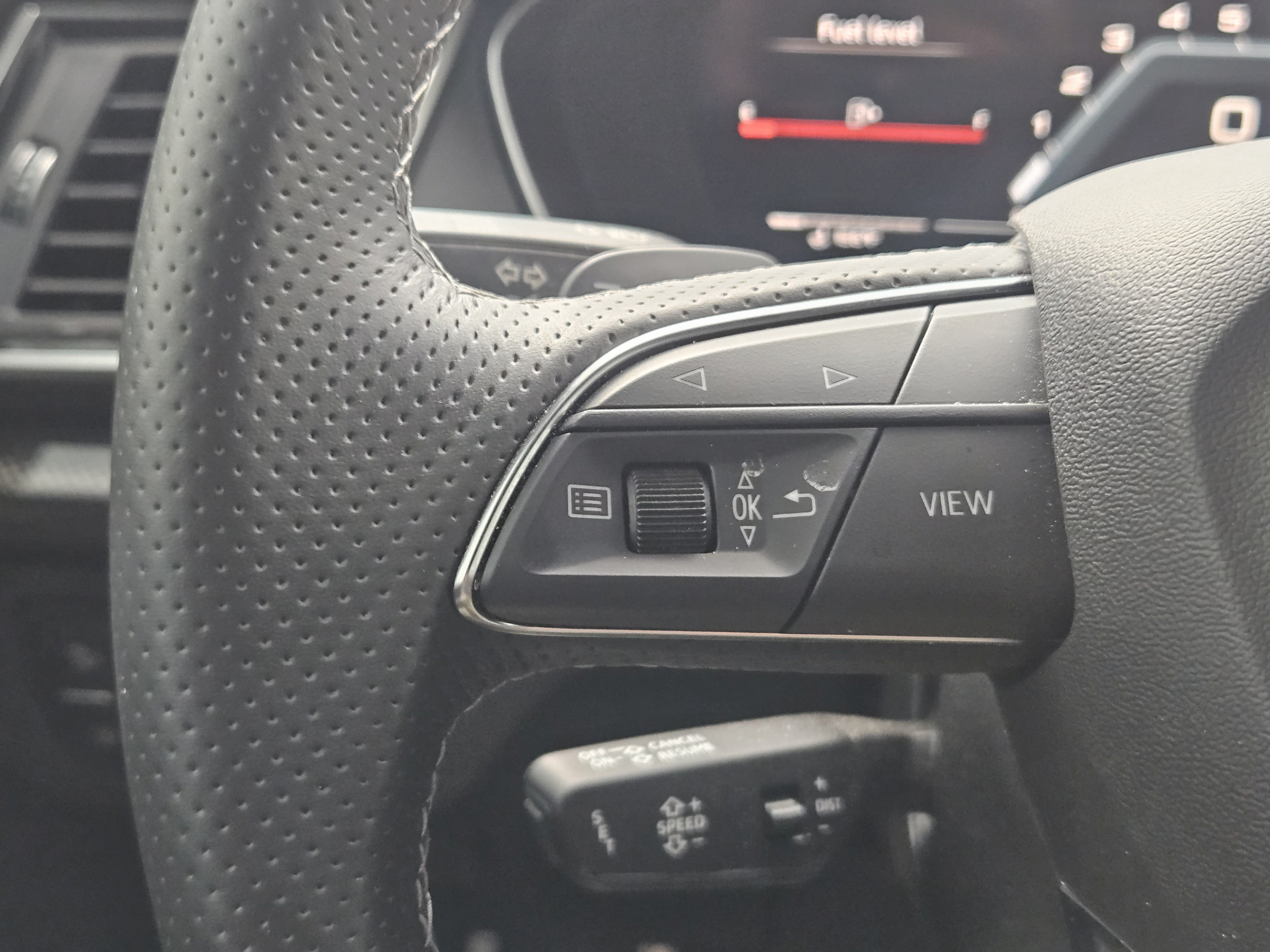 Used 2024 Audi SQ5 Prestige AWD/4WD image 19