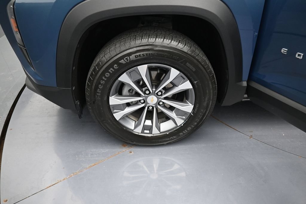 Used 2025 Chevrolet Equinox LT FWD image 20