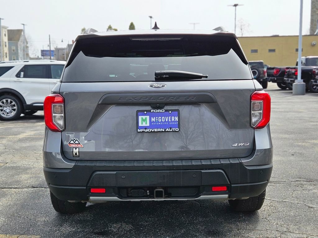 Used 2022 Ford Explorer Timberline w/ Timberline Technology Package AWD/4WD image 5