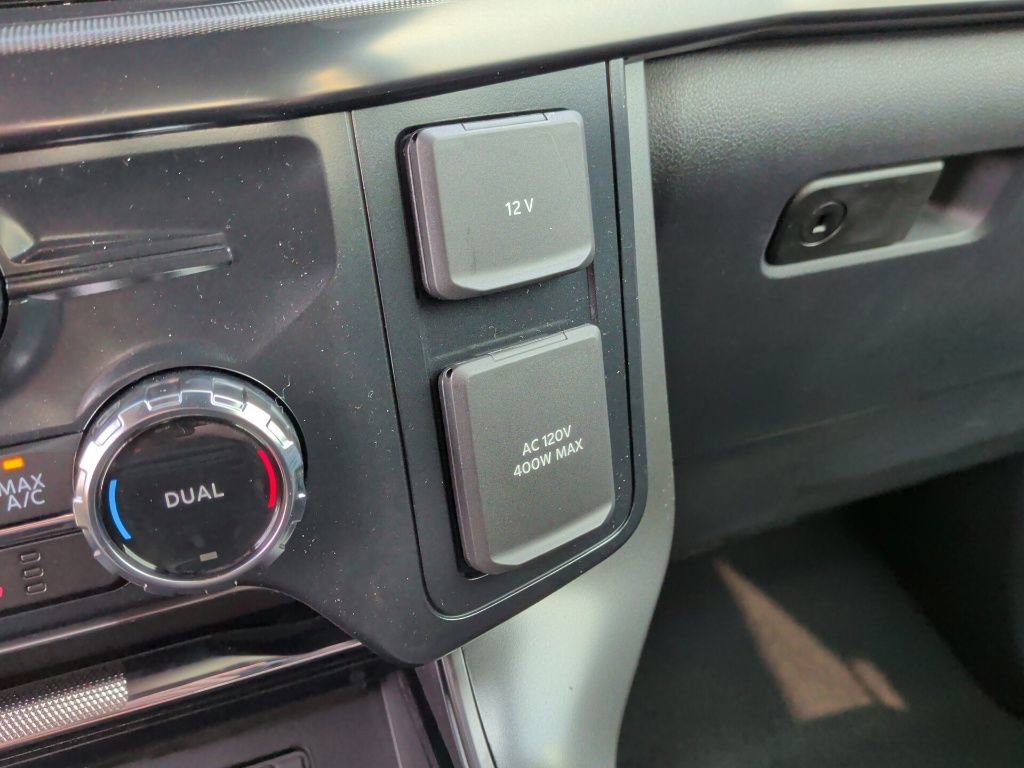 New 2026 Ford F150 Lariat w/ Equipment Group 502A High image 33