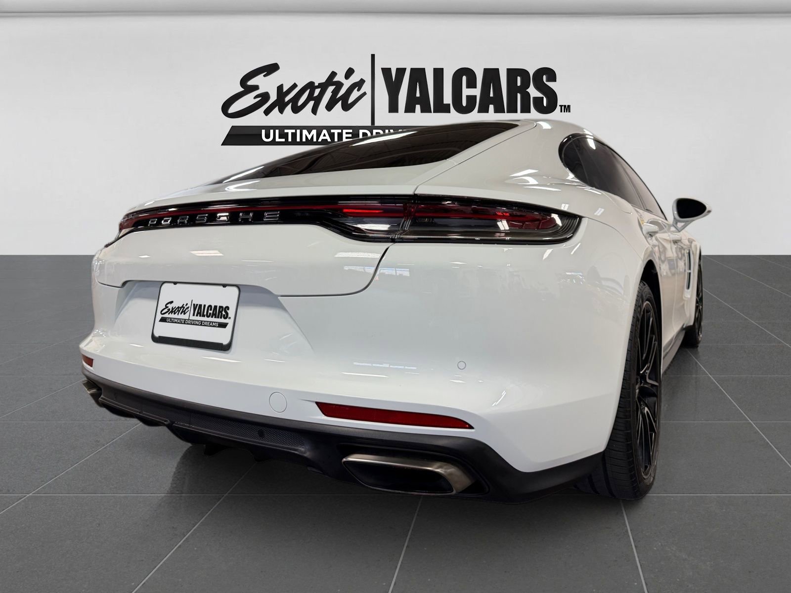 Used 2021 Porsche Panamera 4S w/ Premium Package AWD/4WD image 10