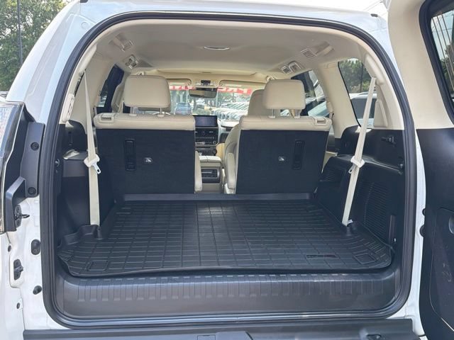 Used 2023 Lexus GX 460 Luxury w/ Sport Design Package AWD/4WD image 8