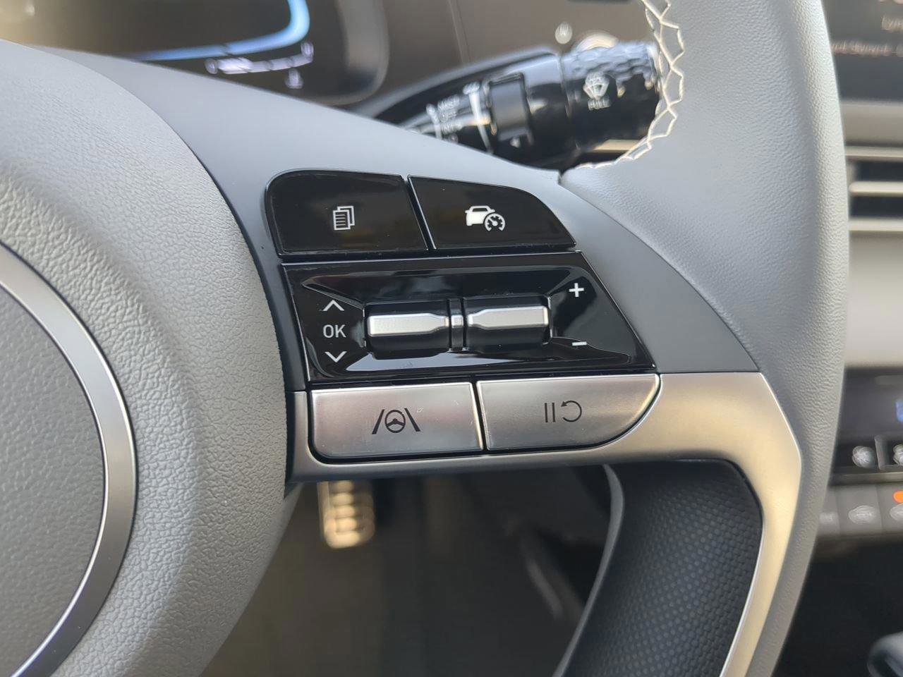 New 2026 Hyundai Elantra Sport image 28