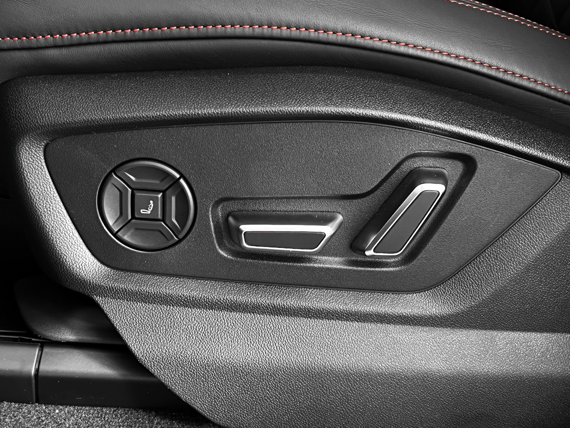 New 2026 Audi SQ7 Prestige image 25