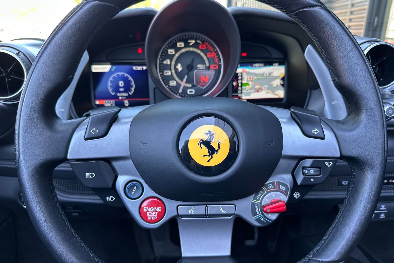 Used 2022 Ferrari F8 Tributo image 29