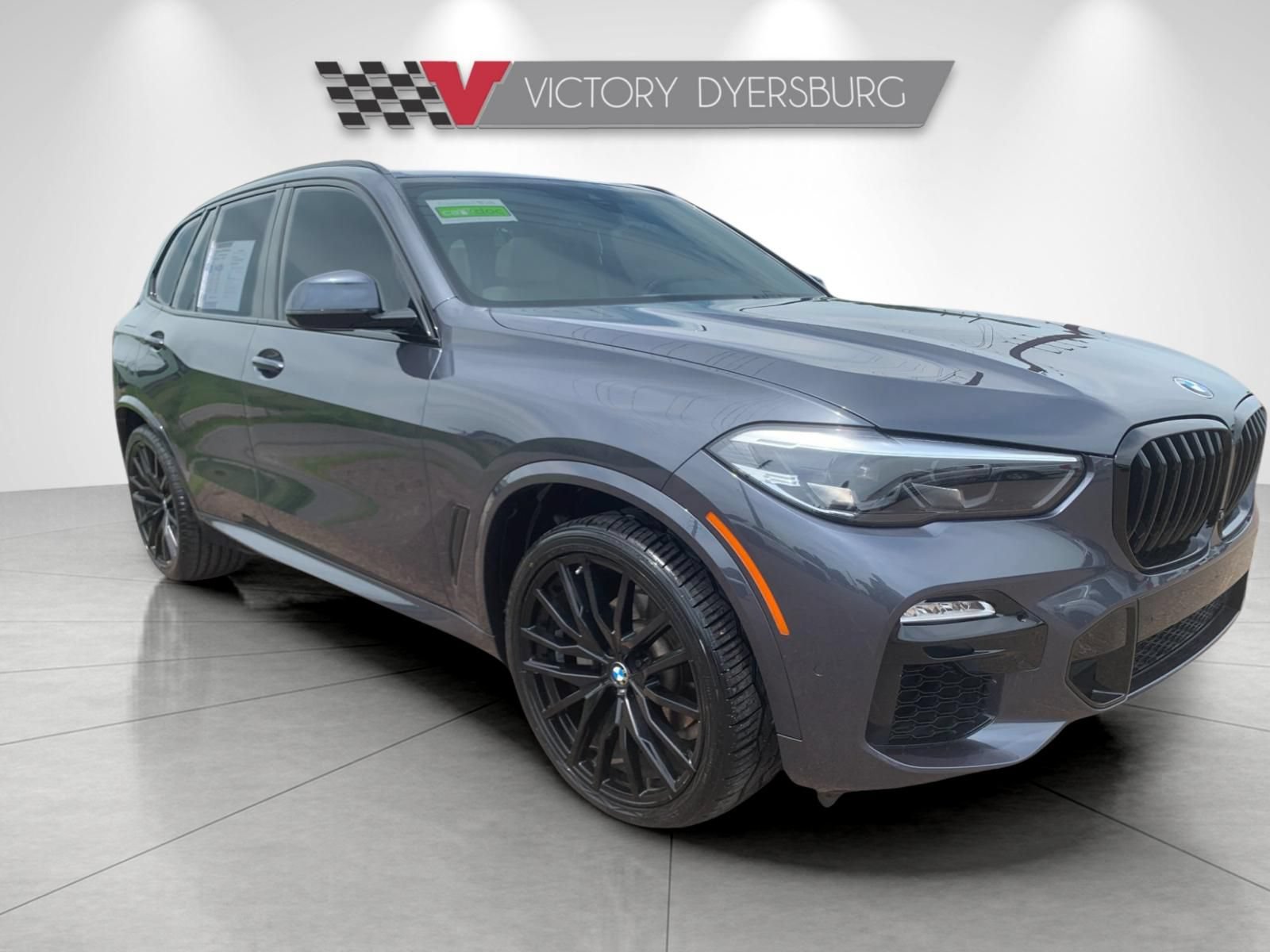 Used 2020 BMW X5 xDrive40i w/ M Sport Package AWD/4WD video 1