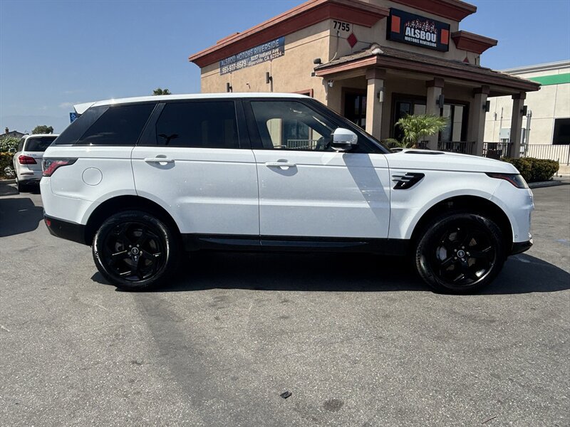 Used 2018 Land Rover Range Rover Sport HSE AWD/4WD image 19