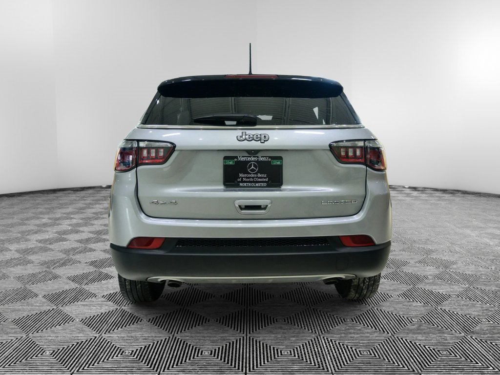 Used 2023 Jeep Compass Limited image 4