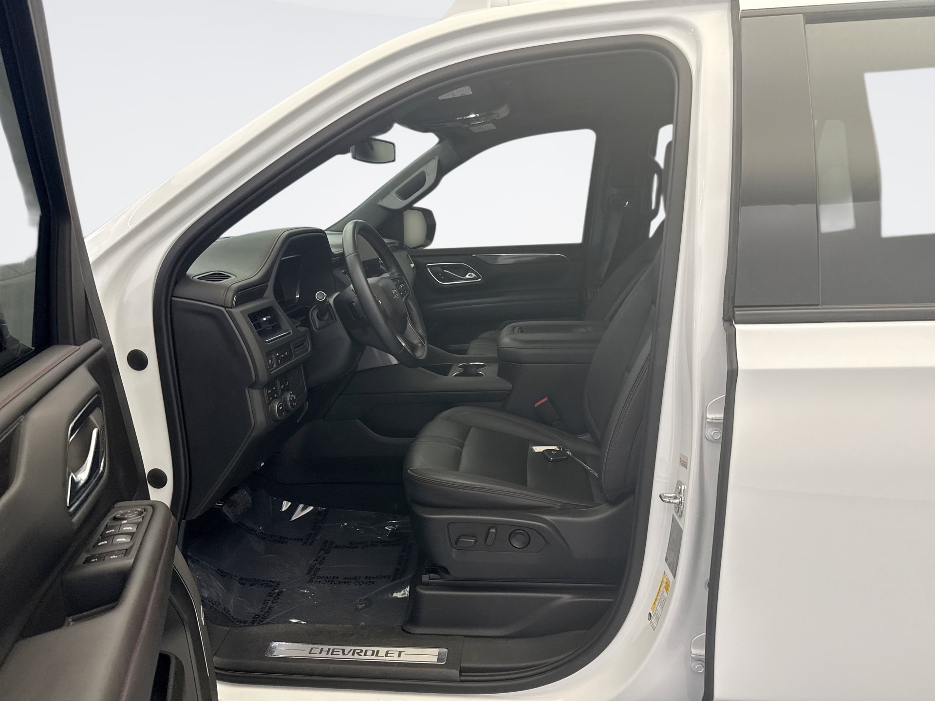 Used 2023 Chevrolet Tahoe RST AWD/4WD image 10