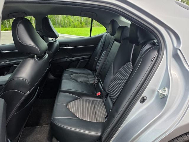 Used 2024 Toyota Camry SE FWD image 8