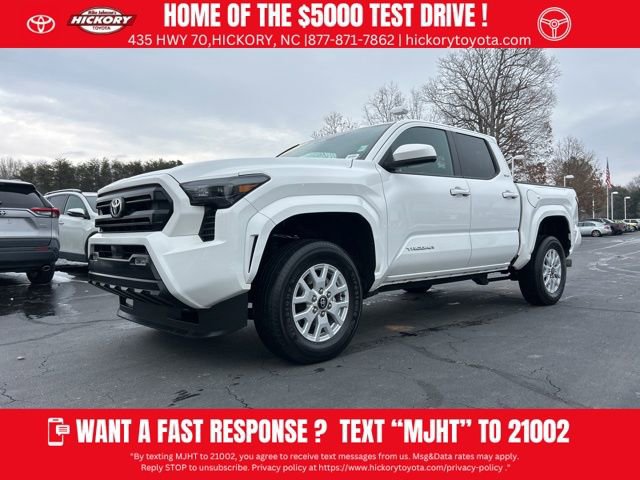 Used 2024 Toyota Tacoma SR5 image 1