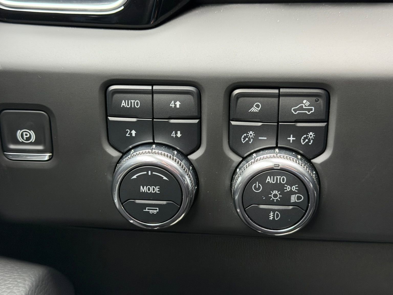 Used 2025 GMC Sierra 1500 Denali image 12
