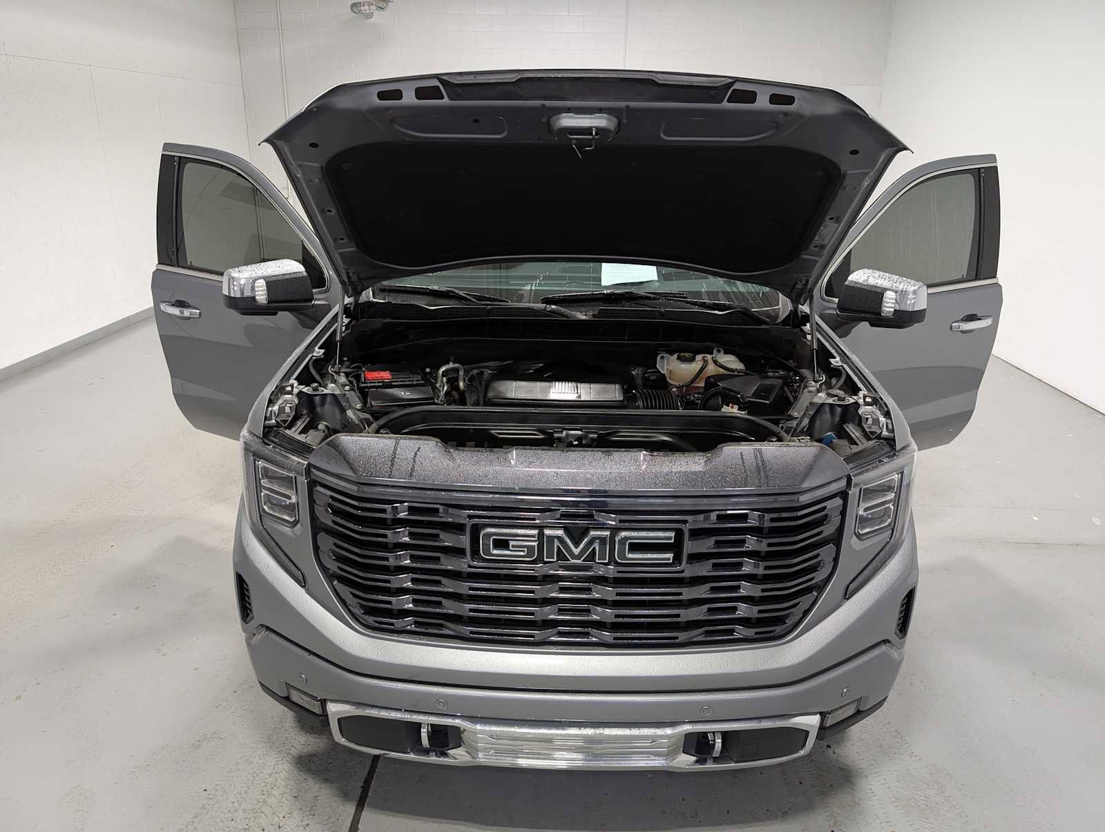 Certified 2024 GMC Sierra 1500 Denali Ultimate AWD/4WD image 14