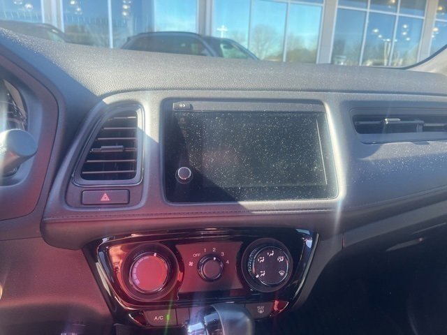 Used 2019 Honda HR-V Sport image 13