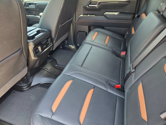 Used 2025 GMC Sierra 1500 AT4 w/ AT4 Premium Package AWD/4WD image 24
