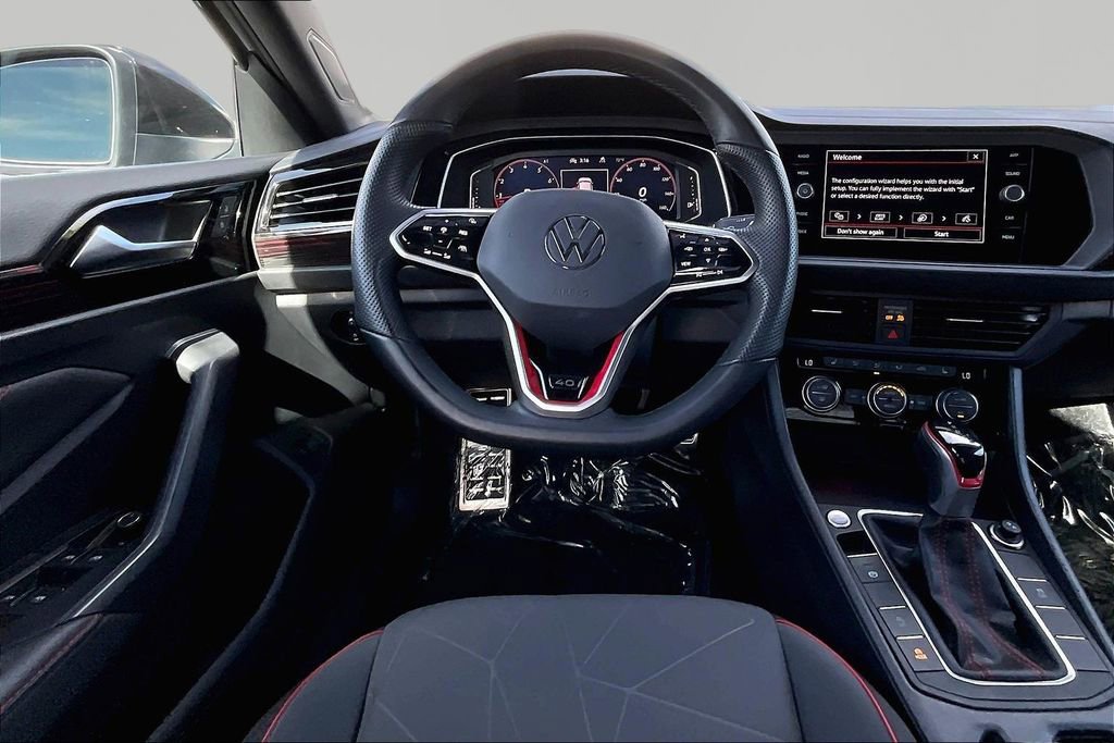 Used 2024 Volkswagen Jetta GLI 40th Anniversary Edition image 8