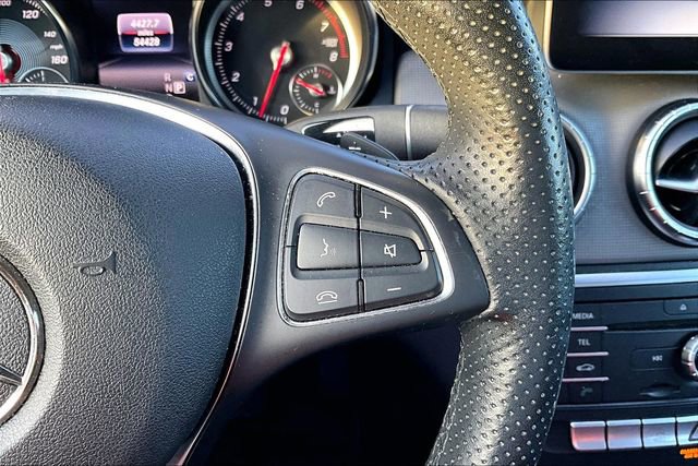 Used 2019 Mercedes-Benz CLA 250 image 11