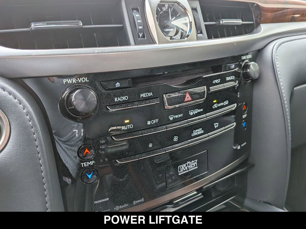 Used 2019 Lexus LX 570 4WD w/ Luxury Package image 24