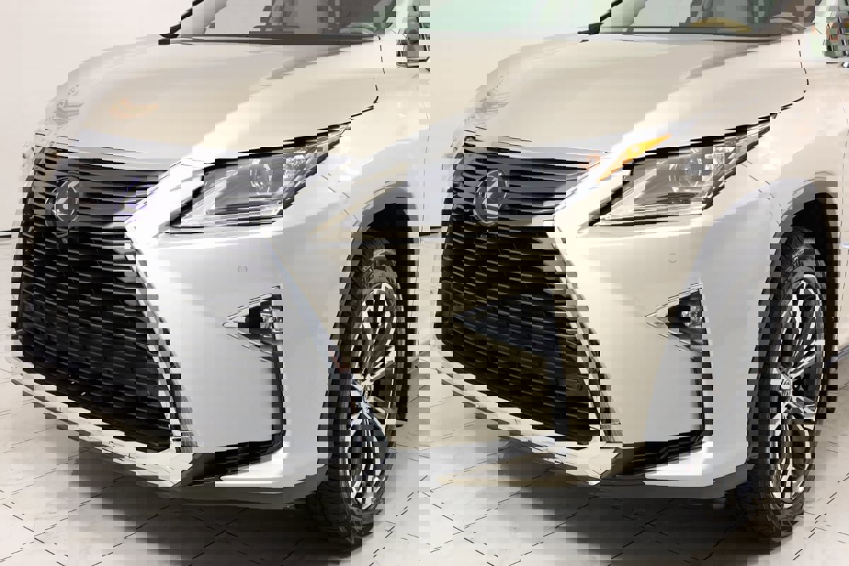 Used 2019 Lexus RX 450h AWD image 49