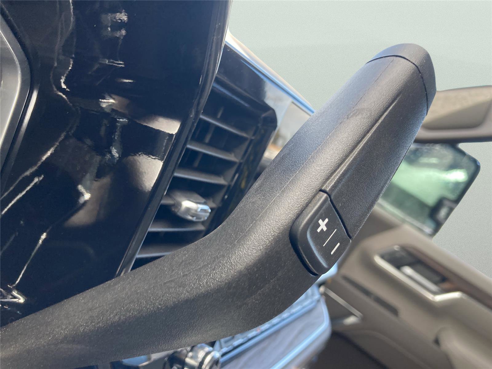 New 2026 GMC Sierra 2500 SLT w/ SLT Premium Package image 24