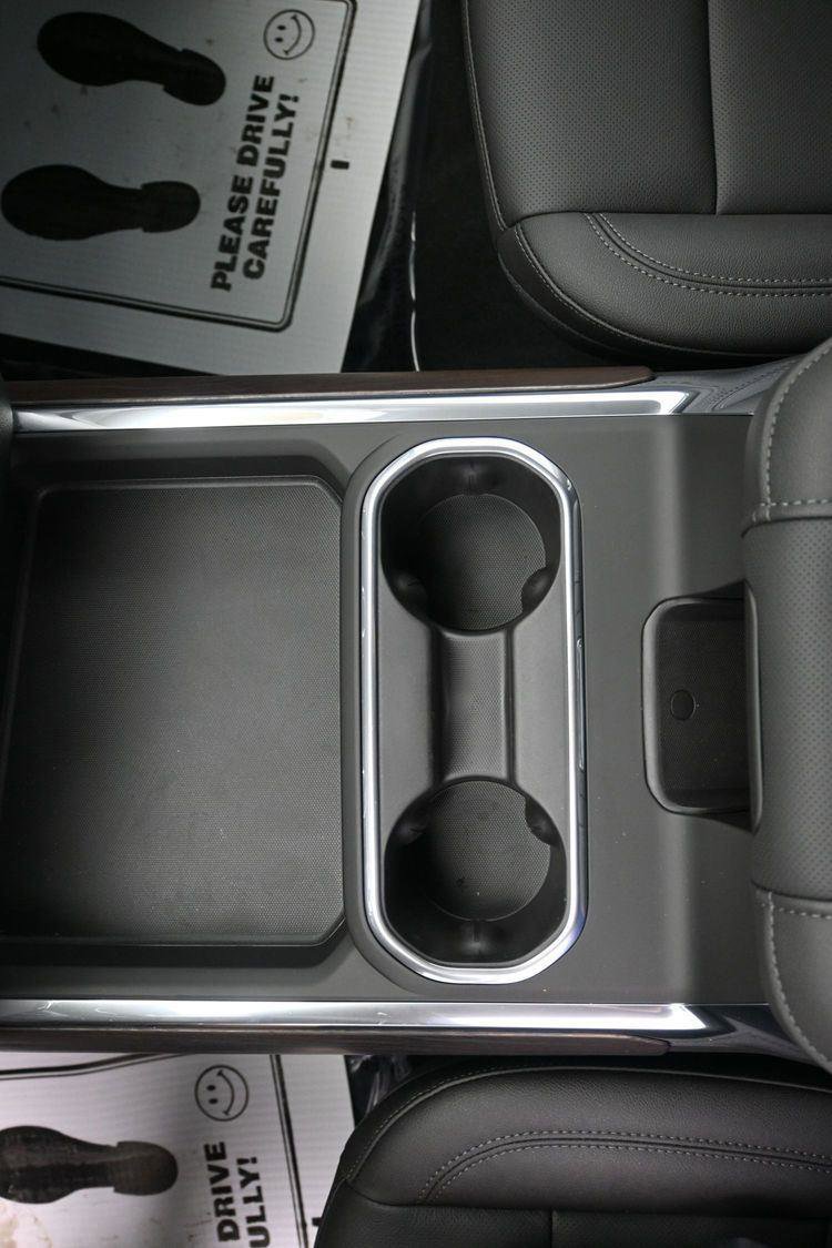 New 2026 GMC Sierra 2500 SLT w/ SLT Premium Package image 38