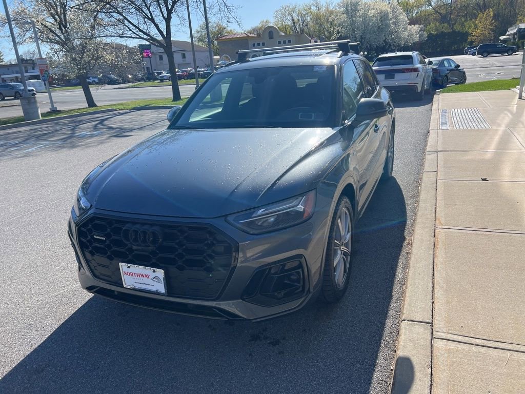 Used 2024 Audi Q5 e Premium Plus AWD/4WD image 45