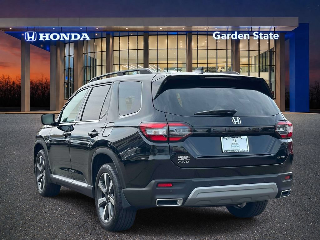 Certified 2025 Honda Pilot Elite image 4