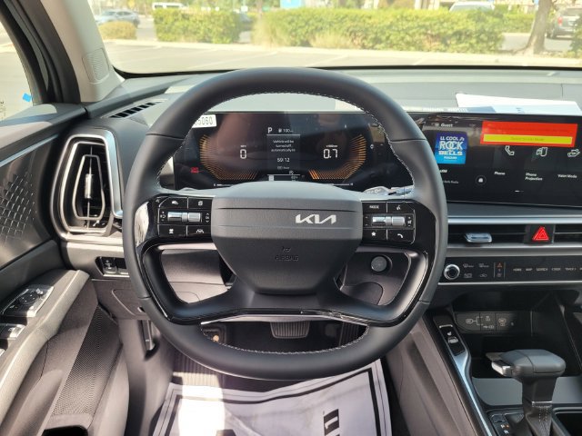 New 2026 Kia Sorento S FWD image 8