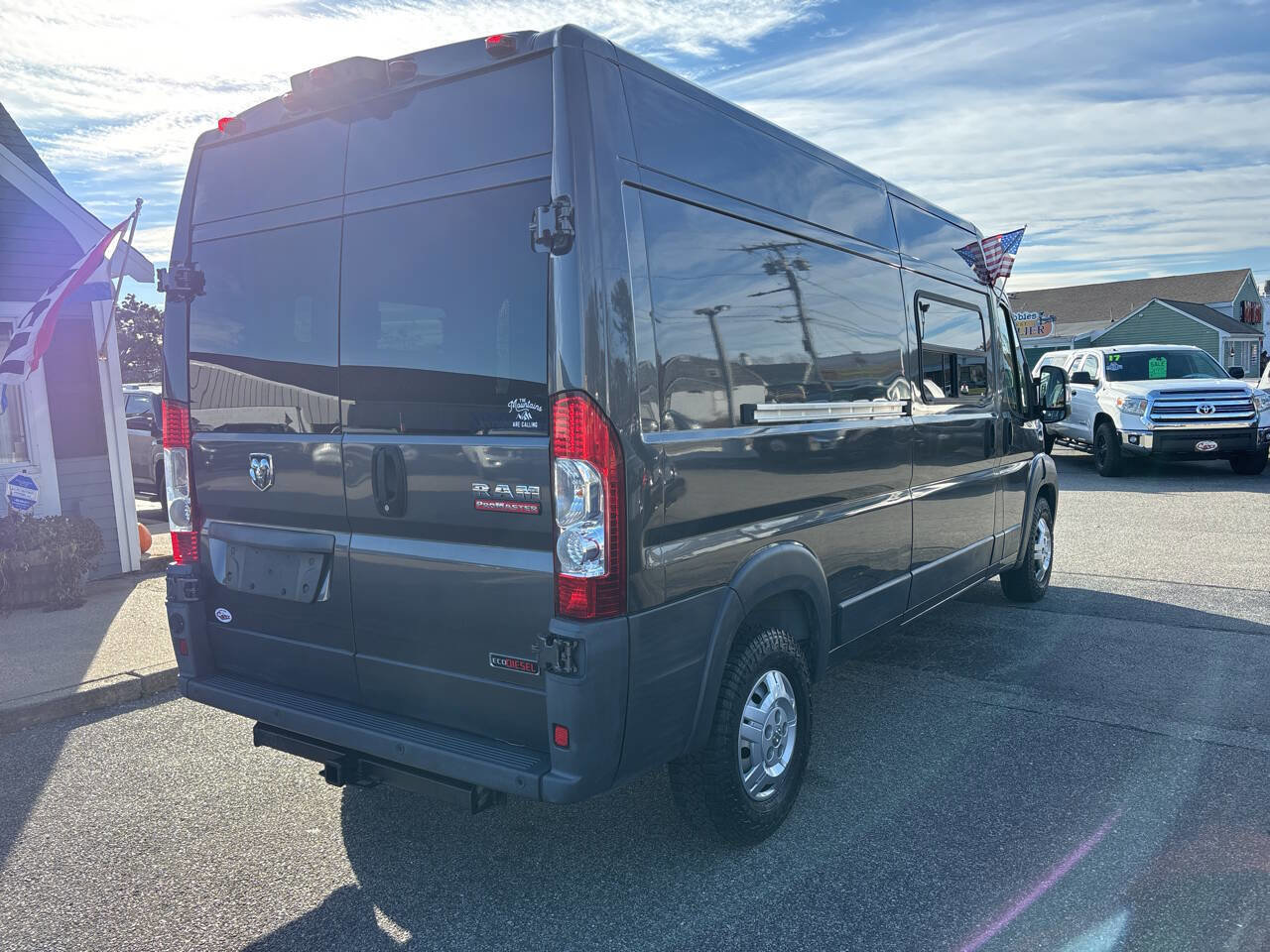 Used 2016 RAM ProMaster 2500 w/ Interior Convenience Group image 11