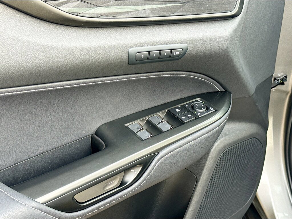 New 2026 Lexus NX 350h AWD w/ Premium Package image 8